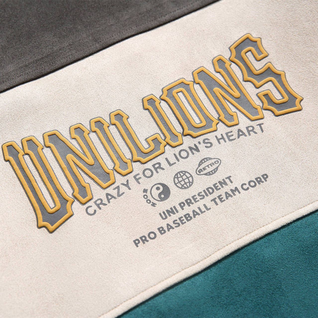 Unilions Sweater